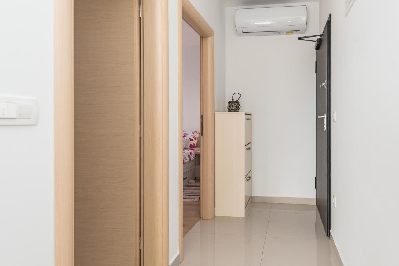 Zoran Brand New Modern Apartments Мандре Экстерьер фото